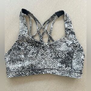 Lululemon Energy Bra Size 8 , multi color- black, white, grey